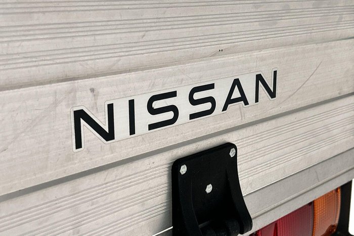 2021 Nissan Navara SL