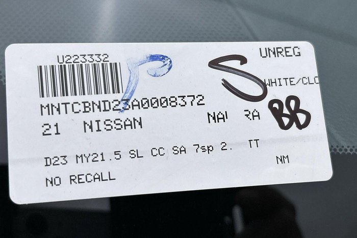 2021 Nissan Navara SL