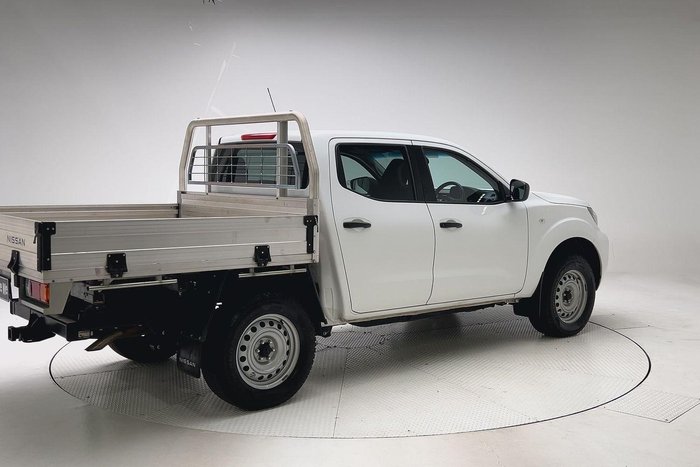 2021 Nissan Navara SL