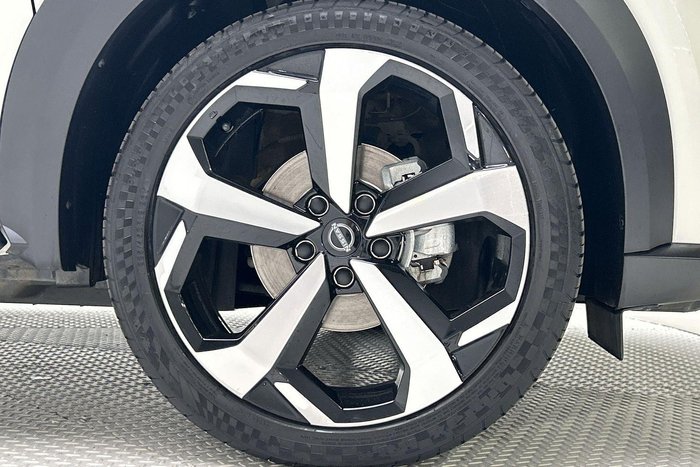 2023 Nissan JUKE ST-L