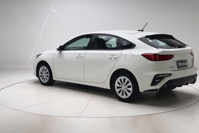 2024 Kia Cerato S