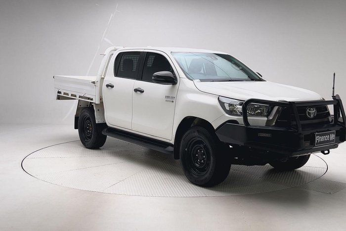 2022 Toyota Hilux SR