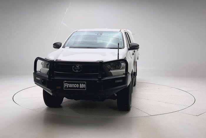 2022 Toyota Hilux SR
