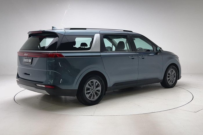 2023 Kia Carnival S