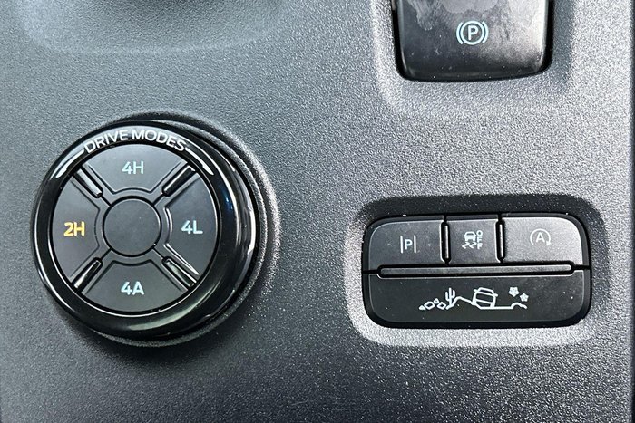 2024 Ford Everest Platinum