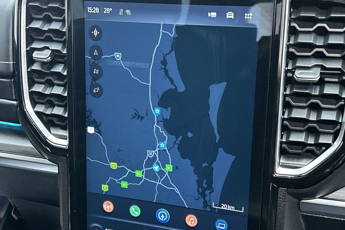 2024 Ford Everest Platinum