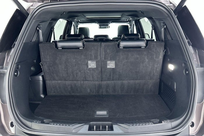 2024 Ford Everest Platinum