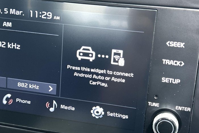 2023 Kia Carnival S