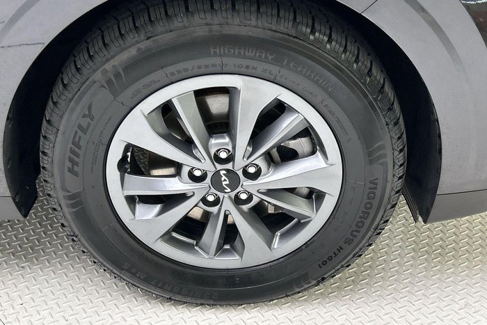2023 Kia Carnival S