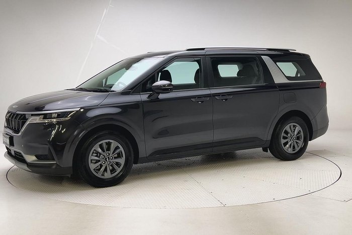 2023 Kia Carnival S