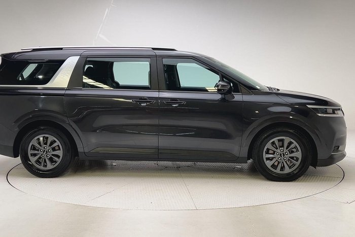 2023 Kia Carnival S