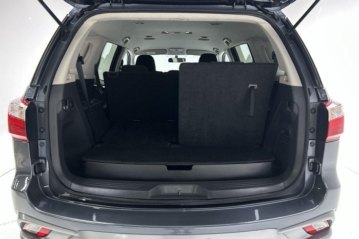 2021 Isuzu MU-X LS-U