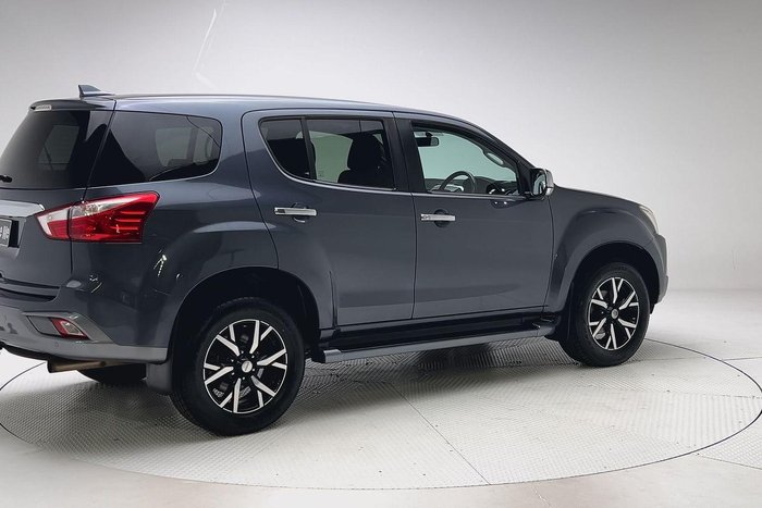 2021 Isuzu MU-X LS-U