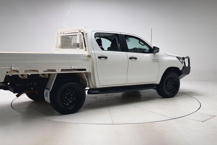 2022 Toyota Hilux SR