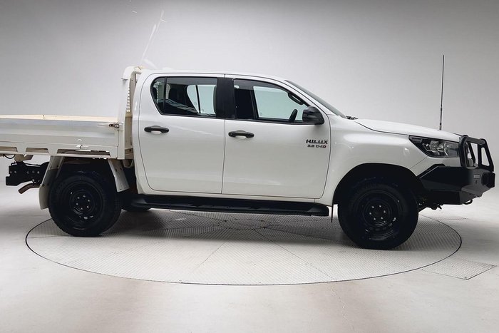 2022 Toyota Hilux SR
