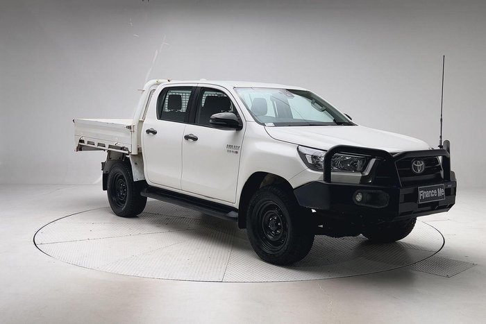 2022 Toyota Hilux SR