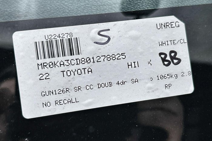 2022 Toyota Hilux SR