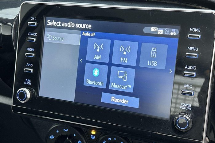 2022 Toyota Hilux SR