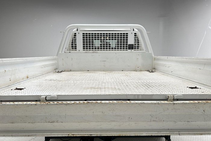 2022 Toyota Hilux SR