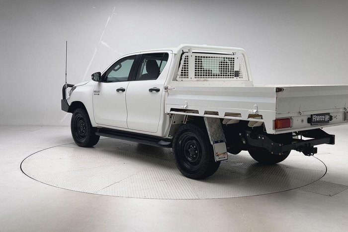 2022 Toyota Hilux SR