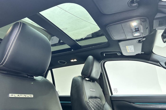 2024 Ford Everest Platinum