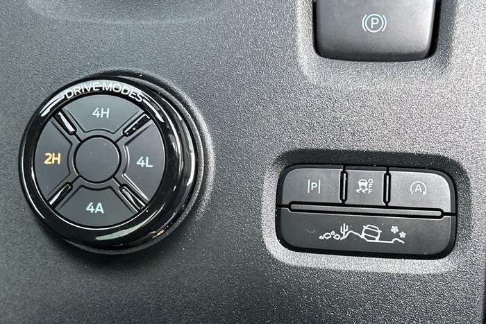 2024 Ford Everest Platinum