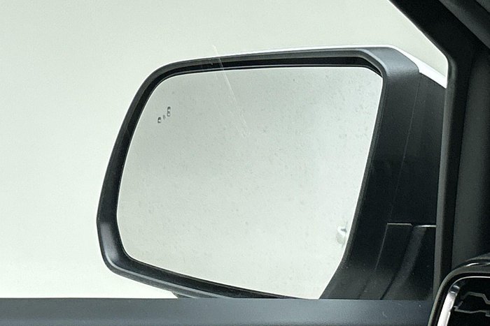 2024 Ford Everest Platinum