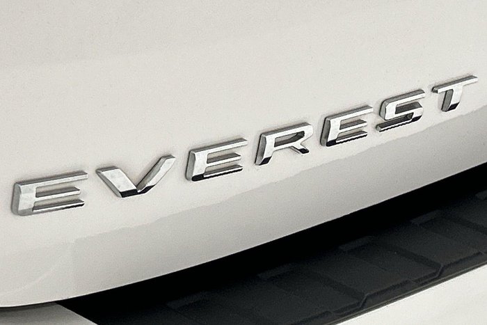 2024 Ford Everest Platinum