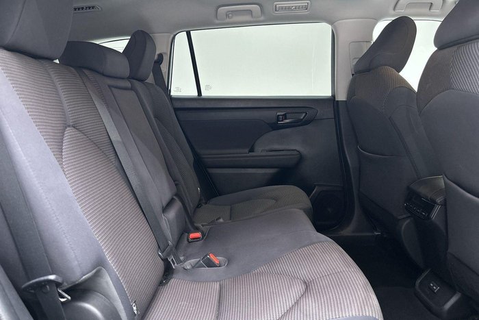 2023 Toyota Kluger GX