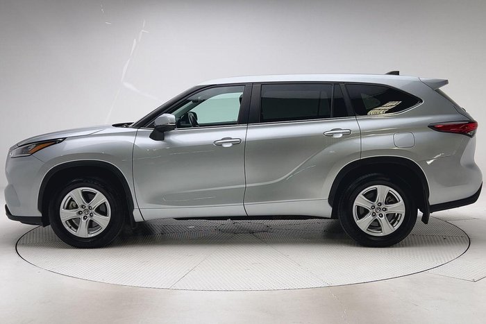2023 Toyota Kluger GX