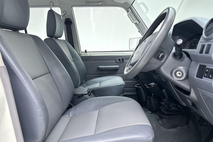 2023 Toyota Landcruiser Workmate