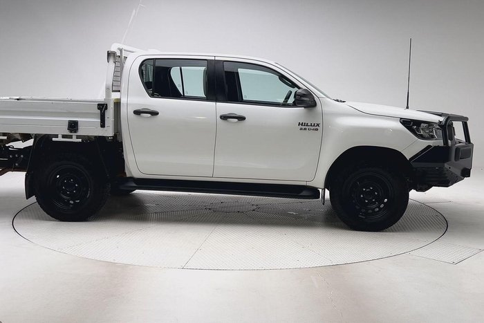 2022 Toyota Hilux SR