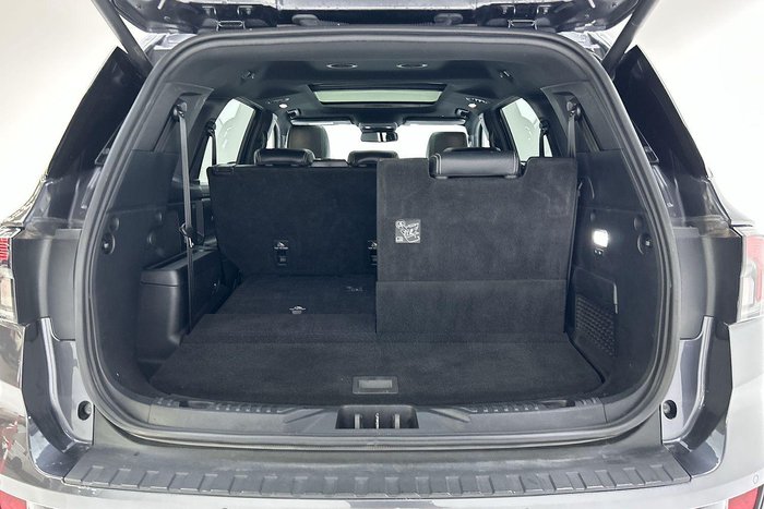 2024 Ford Everest Platinum