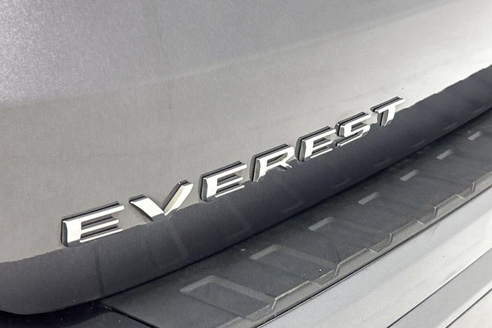 2024 Ford Everest Platinum