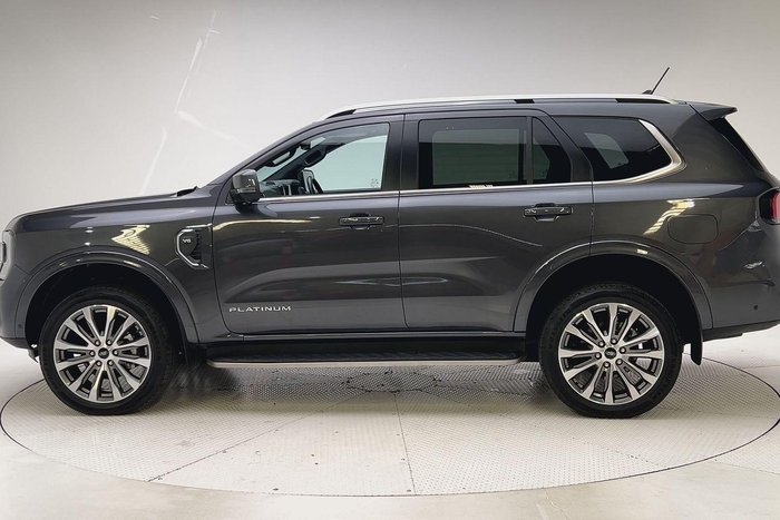 2024 Ford Everest Platinum