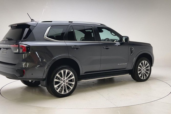 2024 Ford Everest Platinum