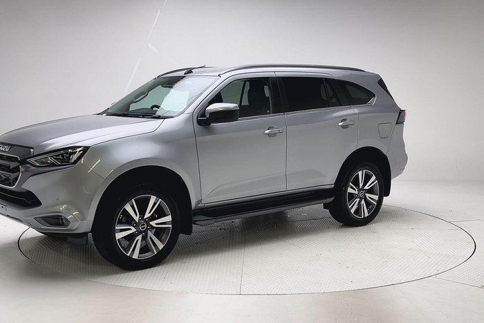 2022 Isuzu MU-X