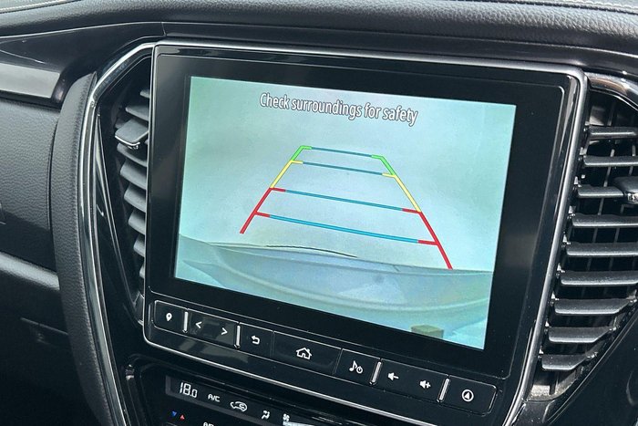 2022 Isuzu MU-X LS-T