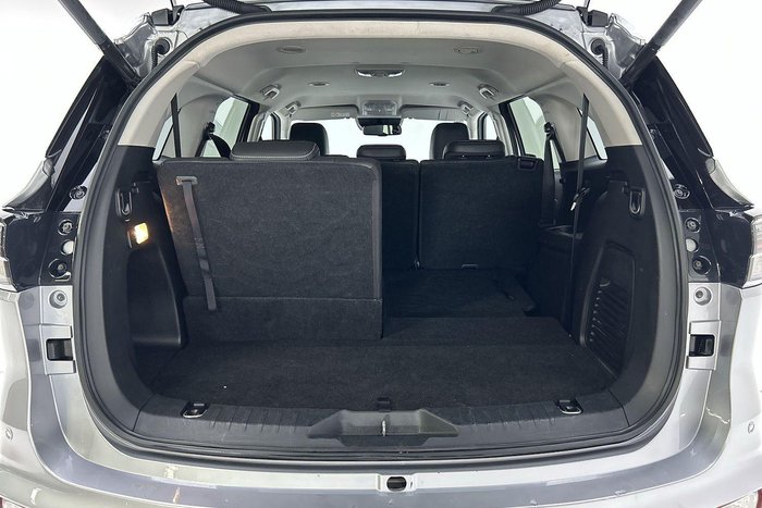 2022 Isuzu MU-X LS-T