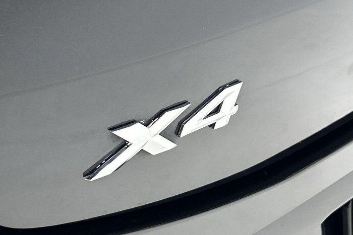 2022 BMW X4 xDrive30i M Sport