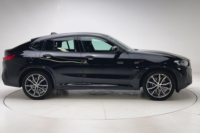 2022 BMW X4 xDrive30i M Sport