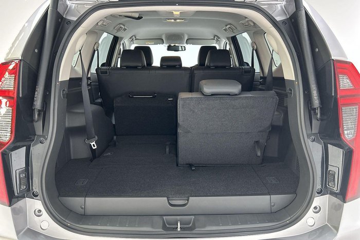 2024 Mitsubishi Pajero Sport GLS