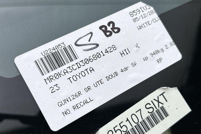 2023 Toyota Hilux SR