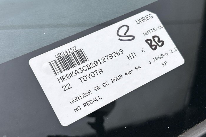 2022 Toyota Hilux SR