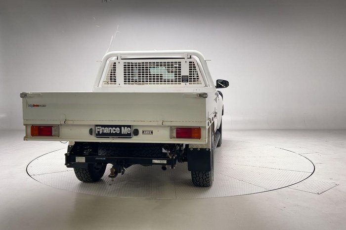 2022 Toyota Hilux SR