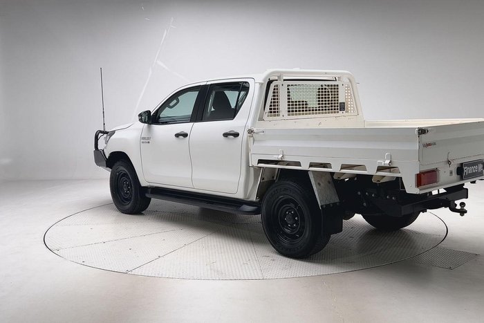 2022 Toyota Hilux SR