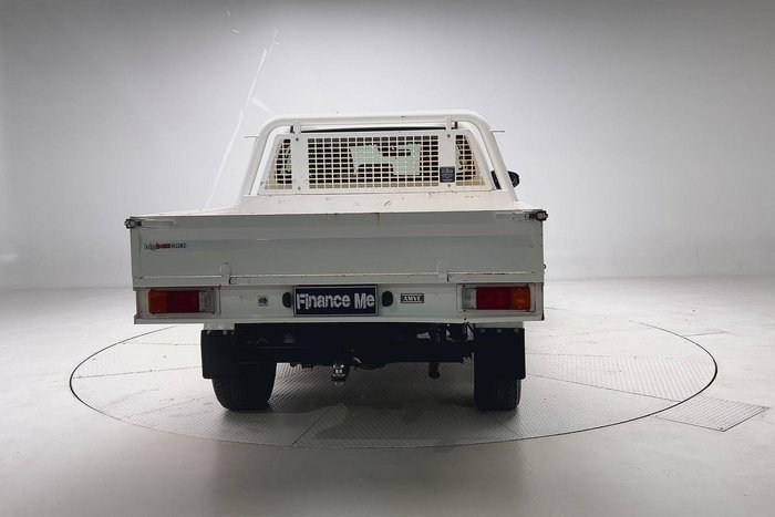 2022 Toyota Hilux SR