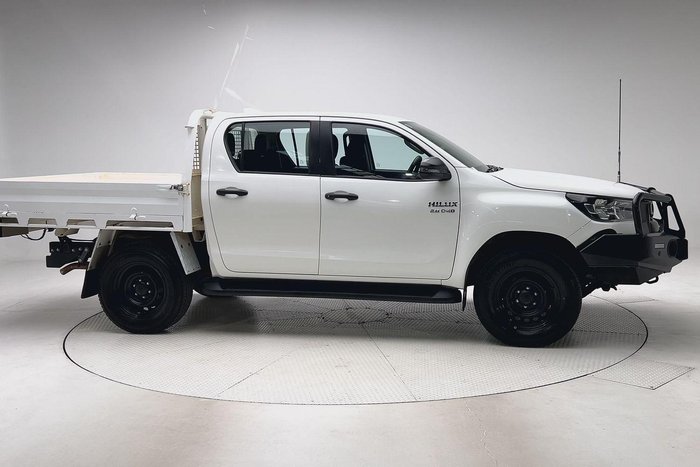 2022 Toyota Hilux SR