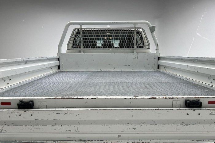 2022 Toyota Hilux SR