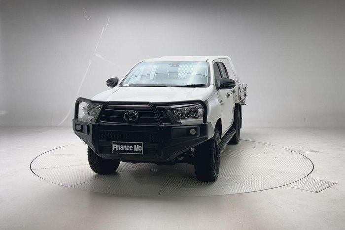 2022 Toyota Hilux SR